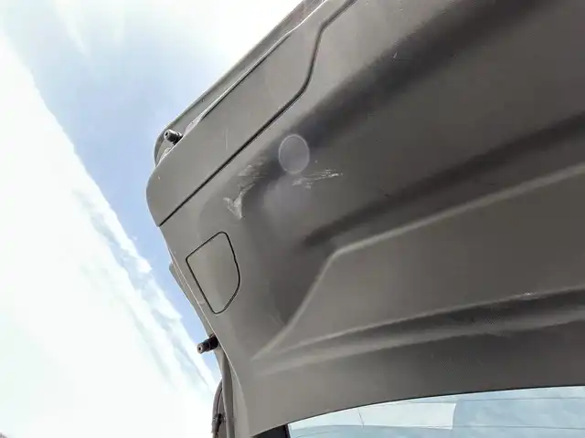 プジョー ３０８ アリュール 東京都 2016(平28)年 7.3万km 白 ディーラー車/パノラミックガラスルーフ/ディスプレイオーディオ/純正CDデッキ/バックカメラ/純正１６インチアルミ/パドルシフト/クルーズコントロール/ETC/エンジンプッシュボタン/スペアキー１本/ABS/Wエアバック/保証書/取説