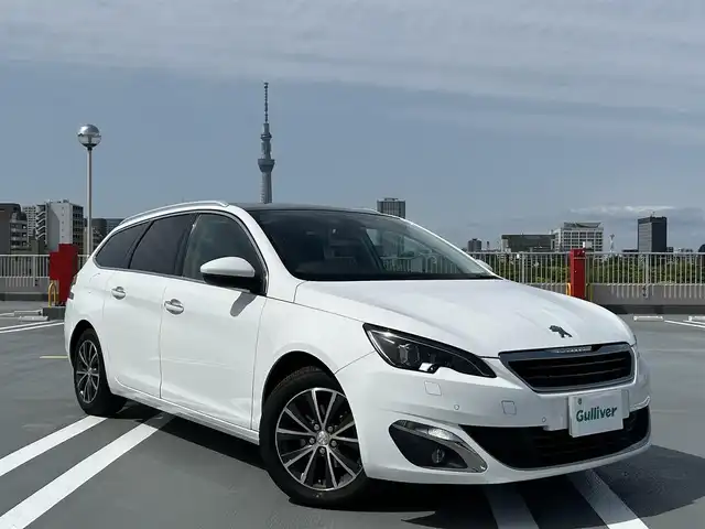 プジョー ３０８ アリュール 東京都 2016(平28)年 7.3万km 白 ディーラー車/パノラミックガラスルーフ/ディスプレイオーディオ/純正CDデッキ/バックカメラ/純正１６インチアルミ/パドルシフト/クルーズコントロール/ETC/エンジンプッシュボタン/スペアキー１本/ABS/Wエアバック/保証書/取説