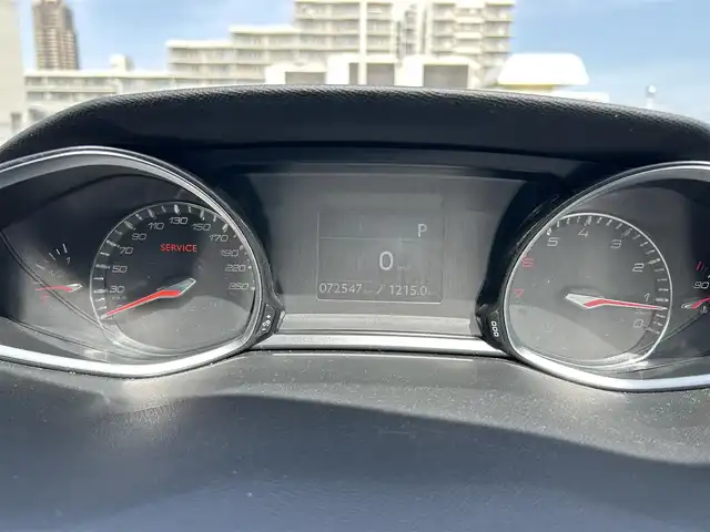 プジョー ３０８ アリュール 東京都 2016(平28)年 7.3万km 白 ディーラー車/パノラミックガラスルーフ/ディスプレイオーディオ/純正CDデッキ/バックカメラ/純正１６インチアルミ/パドルシフト/クルーズコントロール/ETC/エンジンプッシュボタン/スペアキー１本/ABS/Wエアバック/保証書/取説