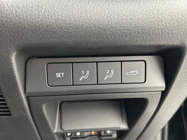 マツダ ＣＸ－３０ 20S Lパッケージ 岐阜県 2020(令2)年 5.9万km ジェットブラックマイカ 純正SDナビ/　(AM/FM/CD/DVD/Bluetooth/フルセグTV)/バックカメラ/AppleCarPlay/衝突軽減ブレーキ/ブラインドスポットモニター/コーナーセンサー/レーンキープアシスト/レーダークルーズコントロール/パワーシート/シートメモリー/シートヒーター/ハンドルヒーター/パワーテールゲート/ドライブレコーダー/LEDヘッドライト/ETC/純正アルミホイール/フロアマット/電動格納ミラー