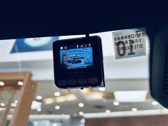 メルセデス・ベンツ Ｃ２００ アバンギャルド AMGライン 大阪府 2022(令4)年 1.2万km パール AMGラインP/レザーエクスクルーシブP/ベーシックP/レーダーセーフティP/HUD/赤黒革/メモリ付きパワーシート/シートヒーター/純正ナビ/TV/360度カメラ/applecarplay/ACC/ブラインドスポット/純正18インチAW/LEDヘッドライト/アンビエントライト/電動リアゲート