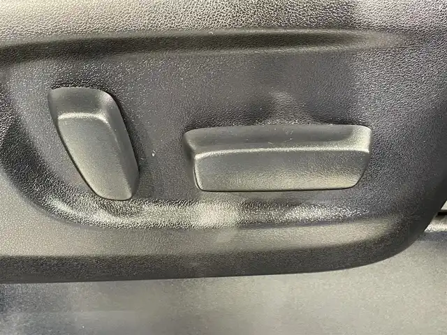 トヨタ アルファード S Cパッケージ 愛知県 2020(令2)年 2.2万km ブラック 純正9インチナビ/（Bluetooth/AM/FM/フルセグTV）/サンルーフ/フリップダウンモニター/衝突軽減ブレーキ/両側電動スライドドア/レーダークルーズコントロール/シートヒーター/エアシート/LEDヘッドライト/ETC/バックカメラ/ドライブレコーダー/デジタルインナーミラー/ブラインドスポットモニター/ステアリングヒーター/パワーシート/電動リアゲート/コーナーセンサー/スマートキー/純正18インチAW