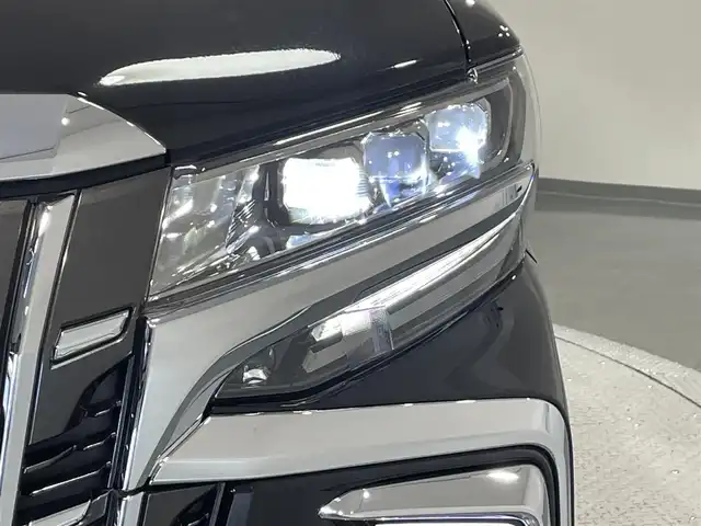 トヨタ アルファード S Cパッケージ 愛知県 2020(令2)年 2.2万km ブラック 純正9インチナビ/（Bluetooth/AM/FM/フルセグTV）/サンルーフ/フリップダウンモニター/衝突軽減ブレーキ/両側電動スライドドア/レーダークルーズコントロール/シートヒーター/エアシート/LEDヘッドライト/ETC/バックカメラ/ドライブレコーダー/デジタルインナーミラー/ブラインドスポットモニター/ステアリングヒーター/パワーシート/電動リアゲート/コーナーセンサー/スマートキー/純正18インチAW