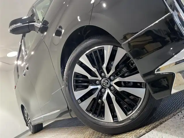 トヨタ アルファード S Cパッケージ 愛知県 2020(令2)年 2.2万km ブラック 純正9インチナビ/（Bluetooth/AM/FM/フルセグTV）/サンルーフ/フリップダウンモニター/衝突軽減ブレーキ/両側電動スライドドア/レーダークルーズコントロール/シートヒーター/エアシート/LEDヘッドライト/ETC/バックカメラ/ドライブレコーダー/デジタルインナーミラー/ブラインドスポットモニター/ステアリングヒーター/パワーシート/電動リアゲート/コーナーセンサー/スマートキー/純正18インチAW