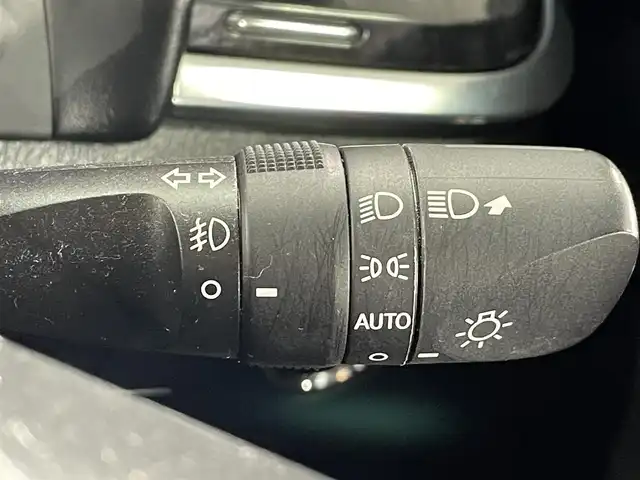 トヨタ アルファード S Cパッケージ 愛知県 2020(令2)年 2.2万km ブラック 純正9インチナビ/（Bluetooth/AM/FM/フルセグTV）/サンルーフ/フリップダウンモニター/衝突軽減ブレーキ/両側電動スライドドア/レーダークルーズコントロール/シートヒーター/エアシート/LEDヘッドライト/ETC/バックカメラ/ドライブレコーダー/デジタルインナーミラー/ブラインドスポットモニター/ステアリングヒーター/パワーシート/電動リアゲート/コーナーセンサー/スマートキー/純正18インチAW