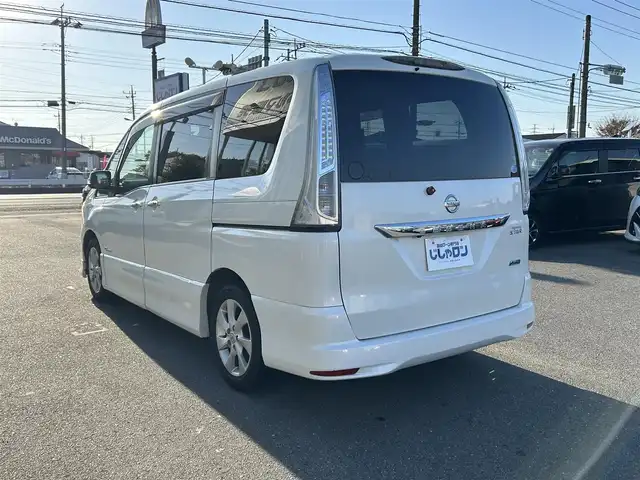 日産 セレナ ハイウェイスター S HV エアロ 群馬県 2013(平25)年 10万km ブリリアントホワイトパール (株)IDOMが運営する【じしゃロン伊勢崎店】の自社ローン専用車両になりますこちらは現金またはオートローンご利用時の価格です。自社ローンご希望の方は別途その旨お申付け下さいアルパイン8インチナビ（VIE-X088V5）/フルセグTV/CD/DVD/SD/BT/アルパインフリップダウンモニター/バックカメラ/ドライブレコーダー/ETC/スマートキー/両側パワースライドドア/アイドリングストップ/フロント/サイドエアロ/オートライト/キセノンヘッドライト