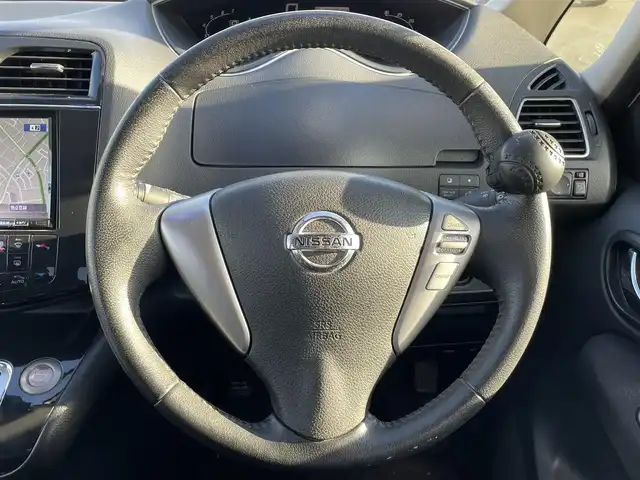 日産 セレナ ハイウェイスター S HV エアロ 群馬県 2013(平25)年 10万km ブリリアントホワイトパール (株)IDOMが運営する【じしゃロン伊勢崎店】の自社ローン専用車両になりますこちらは現金またはオートローンご利用時の価格です。自社ローンご希望の方は別途その旨お申付け下さいアルパイン8インチナビ（VIE-X088V5）/フルセグTV/CD/DVD/SD/BT/アルパインフリップダウンモニター/バックカメラ/ドライブレコーダー/ETC/スマートキー/両側パワースライドドア/アイドリングストップ/フロント/サイドエアロ/オートライト/キセノンヘッドライト