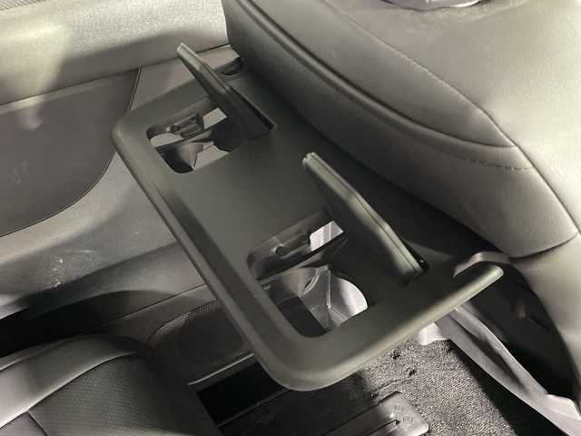 日産 セレナ ハイウェイスター V 神奈川県 2022(令4)年 1.3万km ミディアムブルーメタリック コネクトナビゲーションシステム/総合型インターフェーズ12.3型ディスプレイ/メモリーナビ/純正フリップダウンモニター/フルセグ　AppleCarPlay　Androidauto　AmazonAlexa　USB　HDMI　/両側電動スライドドア/プロパイロット緊急停止支援システム/インテリジェントルームミラー/ワイヤレス充電/360度セーフティアシスト/インテリジェントエマージェンシーブレーキ/前方衝突予測警報/車線逸脱防止支援システム/後側方衝突防止支援システム/ふらつき警報/衝突回避ステアリングアシスト/車線逸脱警報/後退時車両検知警報/踏み間違い衝突防止アシスト/前後ソナー/アイドリングストップ/オートハイビーム/革巻きステアリング/パドルシフト/ブラック合皮/撥水トリコットコンビシート/プラズマクラスター付オートエアコン/全席USB電源ソケット/純正ETC2.0/SOSコール/純正前後ドライブレコーダー【DH5-5】/電動パーキングブレーキ【AVH】/プッシュスタート/インテリジェントキー/アダブティブLEDヘッドランプ/純正16インチアルミホイール