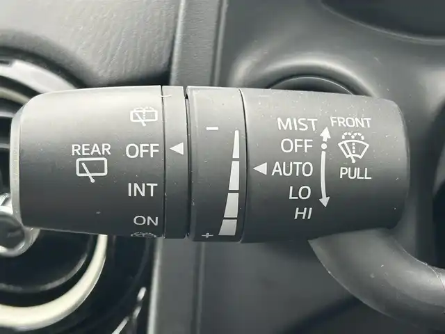 マツダ マツダ２ 15BD 和歌山県 2024(令6)年 0.7万km ディープクリスタルブルーマイカ 純正ナビ/360°モニター/フルセグTV/衝突軽減ブレーキ/ブラインドスポットモニター/レーンキープ/コーナーセンサー/電動格納ミラー/アイドリングストップ/LEDヘッドライト/オートライト