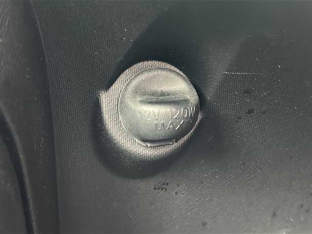 トヨタ アクア 千葉県 2017(平29)年 12.4万km ダークブルーマイカ ワンオーナー/純正SDナビ（NSZT-Y66T)/Bluetooth接続/ETC/バックカメラ/フルセグTV /スペアキー1本/スマートキー/衝突被害軽減システム/横滑り防止装置/ドライブレコーダー/オートライト/保証書/取扱説明書/記録薄