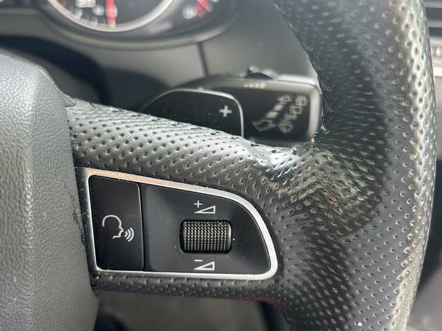アウディ Ｑ５ 2．0 TFSI クワトロ 福島県 2012(平24)年 9.6万km ファントムブラックパールエフェクト 純正ナビ/フルセグTV/バックカメラ/DVD再生機能あり/ETC/パワーシート/メモリーシート/電動リアゲート/純正フロアマット/電格ミラー/パドルシフト/コーナーセンサー前後/オートライト/ステアリングボタン/電動格納ミラー/パドルシフト/純正AW