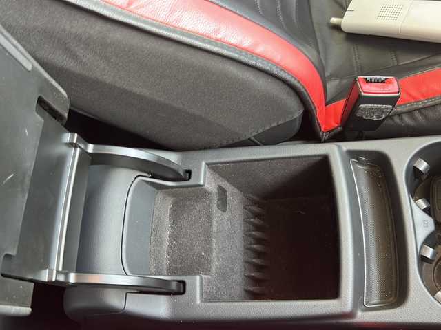 アウディ Ｑ５ 2．0 TFSI クワトロ 福島県 2012(平24)年 9.6万km ファントムブラックパールエフェクト 純正ナビ/フルセグTV/バックカメラ/DVD再生機能あり/ETC/パワーシート/メモリーシート/電動リアゲート/純正フロアマット/電格ミラー/パドルシフト/コーナーセンサー前後/オートライト/ステアリングボタン/電動格納ミラー/パドルシフト/純正AW