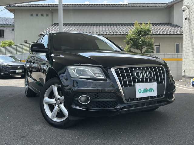 アウディ Ｑ５ 2．0 TFSI クワトロ 福島県 2012(平24)年 9.6万km ファントムブラックパールエフェクト 純正ナビ/フルセグTV/バックカメラ/DVD再生機能あり/ETC/パワーシート/メモリーシート/電動リアゲート/純正フロアマット/電格ミラー/パドルシフト/コーナーセンサー前後/オートライト/ステアリングボタン/電動格納ミラー/パドルシフト/純正AW