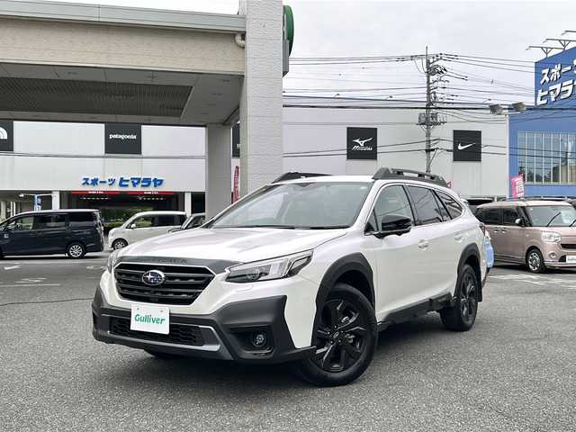 スバル アウトバック X－ブレイクEX 埼玉県 2021(令3)年 1.3万km クリスタルホワイトP メーカーオプション/本革シート/（ブラック/シルバーステッチ）/ハーマン/カードンサウンドシステム/ーーーーーーーーーーーーーーーーーーーーー/11.6インチセンターインフォメーションディスプレイ/&インフォメーションシステム/フルセグテレビ/アイサイト/ターボ/AWD/ルーフレール/純正18インチアルミホイール/アダプティブクルーズコントロール/前席パワーシート /シートヒーター/パワーバックドア/LEDヘッドライト/LEDフォグランプ/バックカメラ/サイドカメラ/USBポート/ETC/ステアリングリモコン/ステアリングヒーター/ミラーヒーター/オートライト/リアコーナーセンサー/スマートキー/プッシュスタート/保証書/取扱説明書