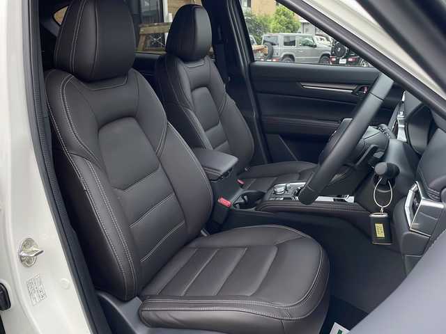 マツダ ＣＸ－５ XD エクスクルーシブモード 愛知県 2024(令6)年 0.3万km ロジウムホワイトプレミアムメタリック 衝突軽減システム/BOSEプレミアムサウンド/純正１０型SDナビ（SDなし）/全方位カメラ/レーダークルーズコントロール/シートヒーター/エアシート/フルセグ/CD/DVD/Bluetooth/バックカメラ/電動リアゲート/パワーシート/ヘッドアップディスプレイ/コーナーセンサー/純正アルミホイールブラインドスポットモニター/LEDヘッドライト/ステアリングヒーター/置くだけ充電器/４WD/ステアリングスイッチ/スマートキー/プッシュスタート