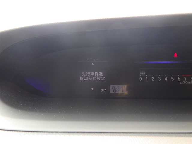 ホンダ ステップワゴン スパーダ ホンダセンシング 千葉県 2018(平30)年 3.7万km プレミアムスパークルブラックパール ホンダセンシング/・衝突軽減ブレーキ（CMBS）/・車線維持支援システム（LKAS）/・アダプティブクルーズコントロール（ACC）/・後方誤発進抑制機能/・誤発進抑制機能/両側パワースライドドア/純正メモリーナビ/地デジTV/【DVD/CD再生機能　Bluetooth接続】/マルチビューカメラシステム/ドライブレコーダー（前後撮影）/革巻きステアリング/ステアリングスイッチ/パドルシフト/ETC/LEDヘッドライト/フォグライト/ウインカーミラー/純正16インチアルミホイル/サイド/カーテンエアバッグ/Honda スマートキー