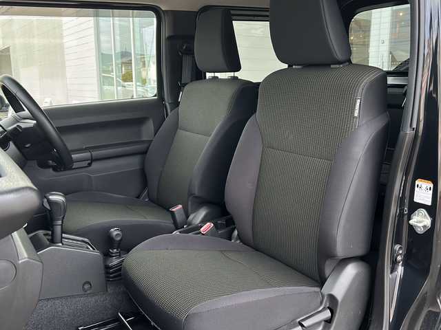 スズキ ジムニー シエラ JC 秋田県 2023(令5)年 1.8万km ブルーイッシュブラックパール3 社外メモリナビ/社外CD、DVD、BT、フルセグ/バックカメラ/社外15インチアルミ/ドライブレコーダー/４WD/ETC