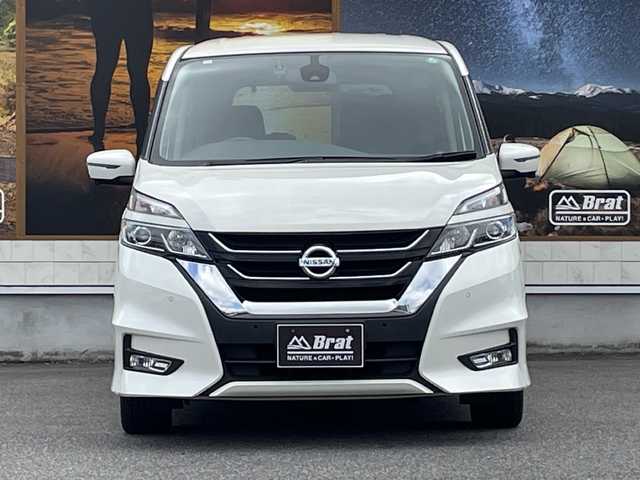 日産 セレナ ハイウェイスター G 愛知県 2016(平28)年 5.4万km ホワイト 両側パワースライド　/全方位カメラ　/純正ナビ（CD/DVD/Bru-ray／Bluetooth/フルセグTV）　/クルーズコントロール　/ドライブレコーダー　/オートマチックハイビーム/クリアランスソナー　/純正フロアマット/ビルトインETC