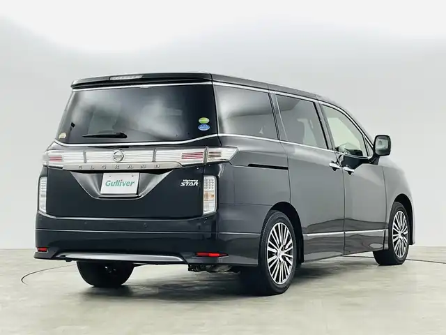 日産 エルグランド 250ハイウェイスターS 福島県 2020(令2)年 3.9万km ファントムブラック セーフティアシスト/・衝突被害軽減ブレーキ/・車線逸脱警報装置/・レーダークルーズコントロール/・踏み間違い防止装置/・ハイビームアシスト/・レーンキープアシスト/社外マルチディスプレイオーディオ/・BT/CD/DVD/AUX/HDMI/USB/FM/AM/・ETC/・前後ドライブレコーダー/・後席用ディスプレイ/片側パワースライドドア/ハーフレザーシート/・サードシート/革張ステアリング/・ステアリングリモコン/プッシュスタート/・スマートキー/・スペアキー1本/電動格納ミラー/・ウィンカーミラー/LEDヘッドライト/・フォグランプ/・オートライト/MTモード付AT/リアカーテン/前後コーナーセンサー/純正フロアマット/純正18インチアルミ/純正サイドエアロ/取扱説明書