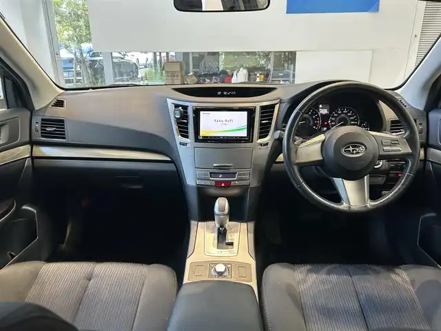 スバル レガシィ ツーリングワゴン 2．5iアイサイト 大阪府 2011(平23)年 9.6万km 白 社外ナビ/TV/バックカメラ/純正17インチAW/HIDヘッドライト/クルコン/パドルシフト/パワーシート/ETC/ドラレコ/スマートキー