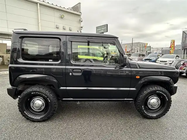 スズキ ジムニー XL 奈良県 2019(令1)年 3.3万km ブルーイッシュブラックパール3 1オーナー/4WD/純正ディーラーナビ(AVIC-RL710)/BT/CD/TV/SD/DVD//衝突軽減システム/レーンキープアシスト/横滑り防止装置/背面タイヤ/社外DEANホイール/ETC/ドラレコ/フルフラットシート/サイドエアバック/純正フロアマット/ターボ付/アイドリングストップ/オートLEDライト/保証書・取説・スペアキー付