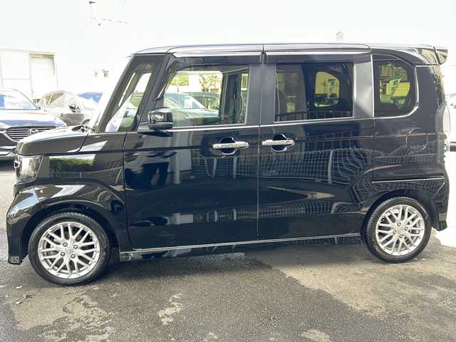 ホンダ Ｎ ＢＯＸ カスタム L ターボ 京都府 2022(令4)年 2万km クリスタルブラックパール ワンオーナー /ホンダセンシング　/クルーズコントロール　/純正インターナビ/（Gathers)/フルフラットシート　/フルセグ ＴＶ　/ＵＳＢ　/ＣＤ再生　/ＤＶＤ再生/Bluetooth　/ビルトインETC　/両側パワースライド　/Wサイドエアバッグ/カーテンエアバッグ/運転席＋助手席シートヒーター/パドルシフト/LEDヘッドライト