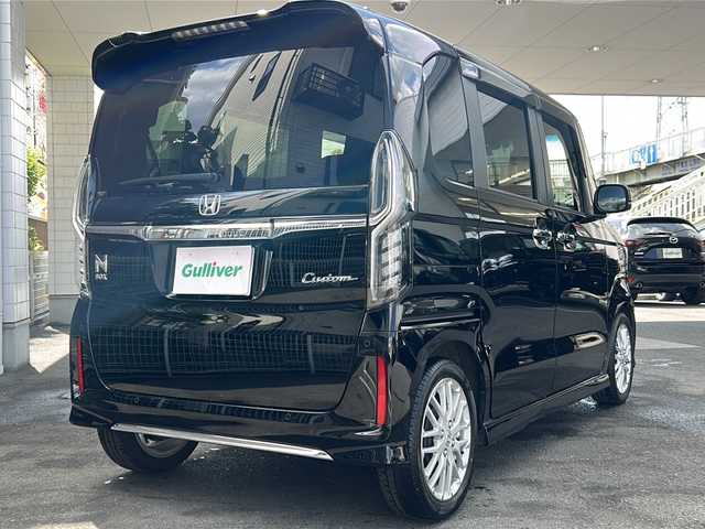 ホンダ Ｎ ＢＯＸ カスタム L ターボ 京都府 2022(令4)年 2万km クリスタルブラックパール ワンオーナー /ホンダセンシング　/クルーズコントロール　/純正インターナビ/（Gathers)/フルフラットシート　/フルセグ ＴＶ　/ＵＳＢ　/ＣＤ再生　/ＤＶＤ再生/Bluetooth　/ビルトインETC　/両側パワースライド　/Wサイドエアバッグ/カーテンエアバッグ/運転席＋助手席シートヒーター/パドルシフト/LEDヘッドライト