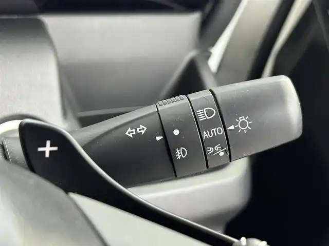 スズキ ワゴンＲ スティングレー HYBRID T 道央・札幌 2023(令5)年 1.5万km ピュアホワイトP ・4WD/・社外メモリナビ/・CD/DVD/BT/フルセグTV/・衝突被害軽減ブレーキ/・レーンキープアシスト/・クルーズコントロール/・コーナーセンサー/・アイドリングストップ/・プッシュスタート/・ステアスイッチ/・オートライト/・オートエアコン/・パドルシフト/・社外AW付冬タイヤ積込155/65R14
