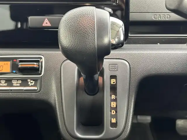 スズキ ワゴンＲ スティングレー HYBRID T 道央・札幌 2023(令5)年 1.5万km ピュアホワイトP ・4WD/・社外メモリナビ/・CD/DVD/BT/フルセグTV/・衝突被害軽減ブレーキ/・レーンキープアシスト/・クルーズコントロール/・コーナーセンサー/・アイドリングストップ/・プッシュスタート/・ステアスイッチ/・オートライト/・オートエアコン/・パドルシフト/・社外AW付冬タイヤ積込155/65R14