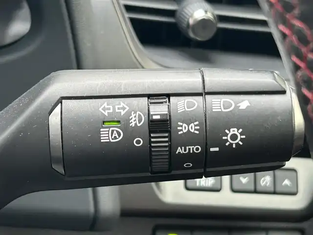 レクサス ＵＸ 250h Fスポーツ 茨城県 2019(平31)年 8.9万km マーキュリーグレーマイカ 純正10.3インチナビ/バックカメラ/レクサスセーフティ/・レーダークルーズコントロール/・プリクラッシュセーフティ/・レーンキープアシスト/・オートマチックハイビーム/カラーヘッドアップディスプレイ/LEDオートヘッドライト/アダプティブハイビーム/純正18インチAW/ステアリングスイッチ/ステアリングヒーター/前席シートヒーター/Fスポーツ専用レザーシート/前席メモリ付きパワーシート/パドルシフト/電動パーキング/ブレーキホールド