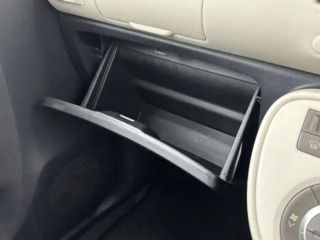 ダイハツ ミラ ココア プラスX 埼玉県 2010(平22)年 8.8万km ミストブルーマイカメタリック 純正ナビ　NSZN-W60/(CD/DVD/AUX/AM/FM)/バックカメラ/ルーフレール/前席シートカバー付/純正フロアマット/純正ドアバイザー/レベライザー/シガーソケット/フロントフォグランプ/ウィンカーミラー