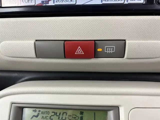 ダイハツ ミラ ココア プラスX 埼玉県 2010(平22)年 8.8万km ミストブルーマイカメタリック 純正ナビ　NSZN-W60/(CD/DVD/AUX/AM/FM)/バックカメラ/ルーフレール/前席シートカバー付/純正フロアマット/純正ドアバイザー/レベライザー/シガーソケット/フロントフォグランプ/ウィンカーミラー
