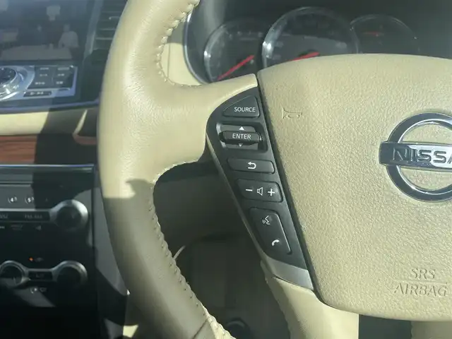 日産 ティアナ 250XL 福岡県 2012(平24)年 7.8万km サファイアブラック (株)IDOMが運営する【じしゃロン八幡西店】の自社ローン対象車両になります。こちらは現金ご利用時の価格です。自社ローンご希望の方は別途その旨お申付け下さい。/純正メモリナビ/・ワンセグTV/CD/バックカメラ/パワーシート/オットマン（N席）/純正16インチアルミホイール/純正キセノンヘッドライト/フォグランプ/純正フロアマット/クルーズコントロール/ビークルダイナミクスコントロール（VDC）/ビルトインETC/ドアバイザー/電格ミラー/スマートキー×2/取扱説明書/保証書