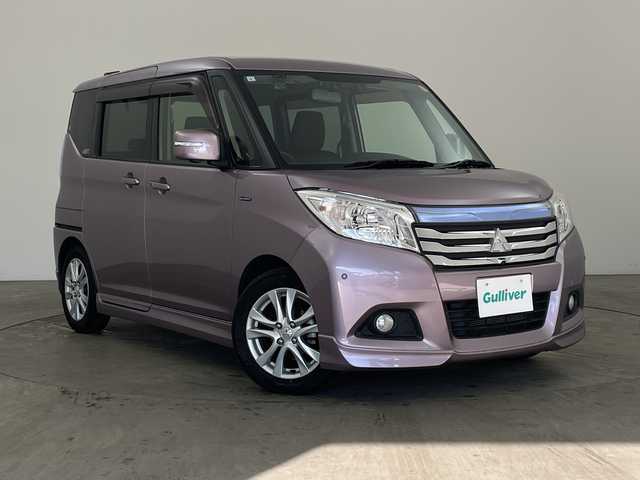 三菱 デリカＤ：２ ハイブリッドSZ ナビパッケージ 兵庫県 2017(平29)年 2.8万km クォーツピンクM ・デュアルカメラブレーキサポート/・レーンキープアシスト/・誤発進抑制機能/・クルーズコントロール/・メーカーオプションナビ/・TV・BT・DVD・AUX・USB/・全方位カメラ/・両側パワースライドドア/・D席シートヒーター/・前後コーナーセンサー/・ETC/・社外前方ドライブレコーダー/・スマートキー/・スペアキー/・プッシュスタート/・ステアリングリモコン/・HIDヘッドライト/・フォグランプ/・オートライト/・純正15インチアルミホイール