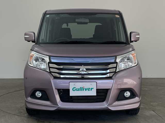 三菱 デリカＤ：２ ハイブリッドSZ ナビパッケージ 兵庫県 2017(平29)年 2.8万km クォーツピンクM ・デュアルカメラブレーキサポート/・レーンキープアシスト/・誤発進抑制機能/・クルーズコントロール/・メーカーオプションナビ/・TV・BT・DVD・AUX・USB/・全方位カメラ/・両側パワースライドドア/・D席シートヒーター/・前後コーナーセンサー/・ETC/・社外前方ドライブレコーダー/・スマートキー/・スペアキー/・プッシュスタート/・ステアリングリモコン/・HIDヘッドライト/・フォグランプ/・オートライト/・純正15インチアルミホイール