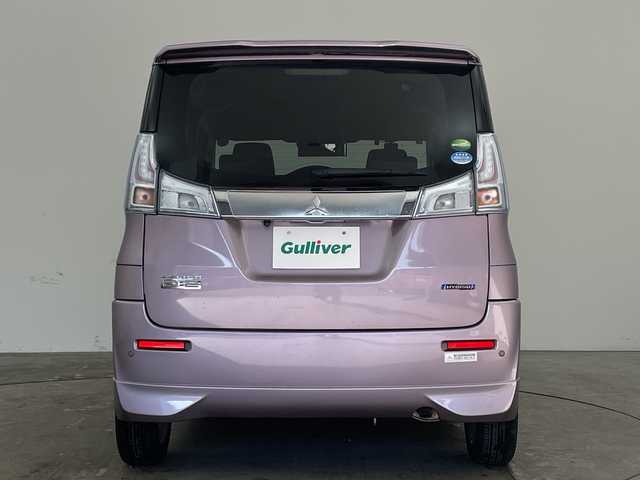 三菱 デリカＤ：２ ハイブリッドSZ ナビパッケージ 兵庫県 2017(平29)年 2.8万km クォーツピンクM ・デュアルカメラブレーキサポート/・レーンキープアシスト/・誤発進抑制機能/・クルーズコントロール/・メーカーオプションナビ/・TV・BT・DVD・AUX・USB/・全方位カメラ/・両側パワースライドドア/・D席シートヒーター/・前後コーナーセンサー/・ETC/・社外前方ドライブレコーダー/・スマートキー/・スペアキー/・プッシュスタート/・ステアリングリモコン/・HIDヘッドライト/・フォグランプ/・オートライト/・純正15インチアルミホイール