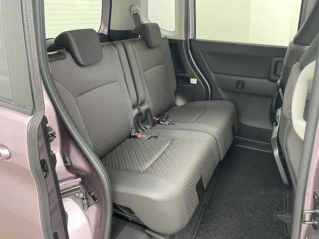 三菱 デリカＤ：２ ハイブリッドSZ ナビパッケージ 兵庫県 2017(平29)年 2.8万km クォーツピンクM ・デュアルカメラブレーキサポート/・レーンキープアシスト/・誤発進抑制機能/・クルーズコントロール/・メーカーオプションナビ/・TV・BT・DVD・AUX・USB/・全方位カメラ/・両側パワースライドドア/・D席シートヒーター/・前後コーナーセンサー/・ETC/・社外前方ドライブレコーダー/・スマートキー/・スペアキー/・プッシュスタート/・ステアリングリモコン/・HIDヘッドライト/・フォグランプ/・オートライト/・純正15インチアルミホイール