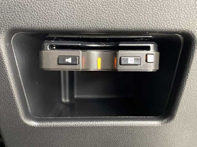 ダイハツ ムーヴ キャンバス X LTD メイクアッフ SA Ⅱ 埼玉県 2017(平29)年 3.5万km パールホワイトⅢ/ファインミントメタリック 2トーン 社外ナビ　/バックカメラ/前後ドライブレコーダー　/ＥＴＣ　/両側パワースライド　/衝突軽減ブレーキ　/アイドリングストップ　/横滑り防止措置　/ドアバイザー　/フロアマット　/プッシュスタート　/スマートキー