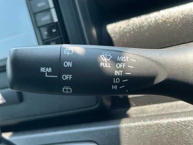 スズキ ワゴンＲ HYBRID FZ リミテッド 千葉県 2019(平31)年 1.9万km ピュアホワイトパール 社外メモリナビ　/バックカメラ　/全方位カメラ　/ナビ連動型ドライブレコーダー　/ETC/Ｂｌｕｅｔｏｏｔｈ接続　/ＣＤ／ＤＶＤ再生　/フルセグTV/ヘッドアップディスプレイ　/デュアルセンサーブレーキサポート/車線逸脱警報/誤発進抑制機能/オートハイビーム/前席シートヒーター　/プッシュスタート/スマートキー/スペアキー×１/純正15インチアルミホイール/保証書・取扱説明書