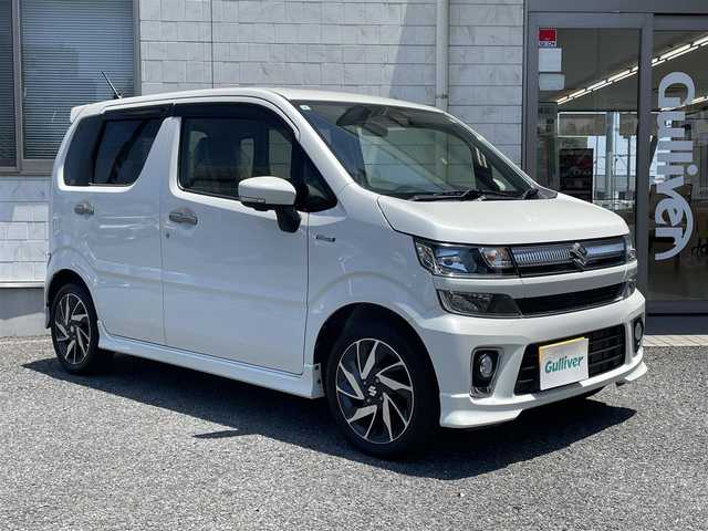 スズキ ワゴンＲ HYBRID FZ リミテッド 埼玉県 2019(平31)年 1.9万km ピュアホワイトパール 社外メモリナビ　/バックカメラ　/全方位カメラ　/ナビ連動型ドライブレコーダー　/ETC/Ｂｌｕｅｔｏｏｔｈ接続　/ＣＤ／ＤＶＤ再生　/フルセグTV/ヘッドアップディスプレイ　/デュアルセンサーブレーキサポート/車線逸脱警報/誤発進抑制機能/前席シートヒーター　/プッシュスタート/スマートキー/スペアキー×１/純正15インチアルミホイール/保証書・取扱説明書