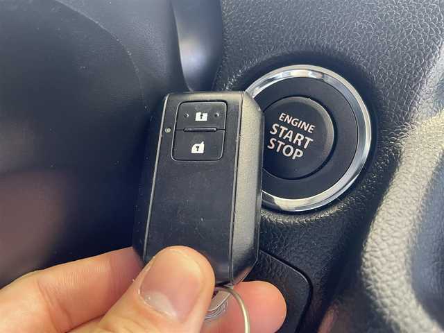 スズキ ワゴンＲ HYBRID FZ リミテッド 埼玉県 2019(平31)年 1.9万km ピュアホワイトパール 社外メモリナビ　/バックカメラ　/全方位カメラ　/ナビ連動型ドライブレコーダー　/ETC/Ｂｌｕｅｔｏｏｔｈ接続　/ＣＤ／ＤＶＤ再生　/フルセグTV/ヘッドアップディスプレイ　/デュアルセンサーブレーキサポート/車線逸脱警報/誤発進抑制機能/前席シートヒーター　/プッシュスタート/スマートキー/スペアキー×１/純正15インチアルミホイール/保証書・取扱説明書
