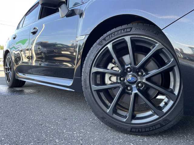 スバル ＷＲＸ Ｓ４ 2．0GT‐S アイサイト 青森県 2018(平30)年 3.6万km クリスタルブラックシリカ 社外ナビ/フルセグTV/CD/DVD/BT/前後ドライブレコーダー/バックモニター/オートライト/衝突被害軽減システム/ブラインドスポットモニター/レーンキープ/横滑り防止装置/18インチ純正AW/パワーシート/パドルシフト/シートヒーター/クルーズコントロール