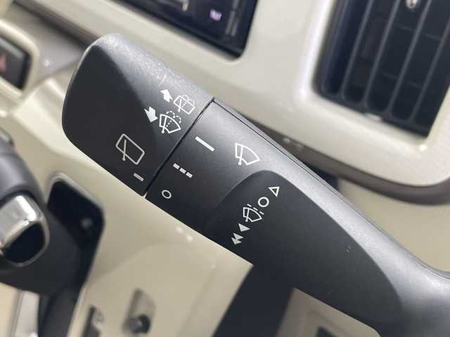 ダイハツ ムーヴ キャンバス X メイクアップ SA Ⅲ 愛知県 2018(平30)年 2.9万km パールホワイトⅢ/ナチュラルベージュマイカメタリック 2トーン スマートアシストIII/衝突軽減ブレーキ/オートハイビーム/誤発進抑制機能/車線逸脱警報/先行車発進のお知らせ/社外ナビ　/フルセグＴＶ　/バックカメラ　/ＥＴＣ　/ドライブレコーダー　/スマートキー　/プッシュスタート　/横滑り防止装置/アイドリングストップ