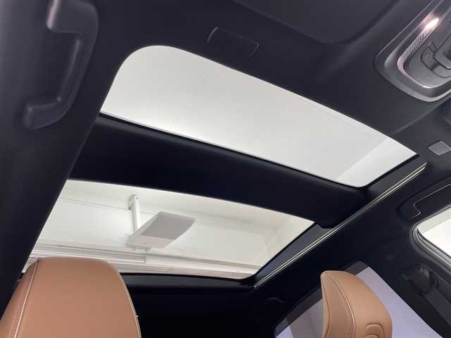 トヨタ クラウン スポーツ Z 茨城県 2024(令6)年 1万km プレシャスホワイトパール 12.3インチHDディスプレイオーディオPlus/・AppleCarplay/Bluetooth/radio/TV/モデリスタフルエアロ/全周囲カメラ/トヨタセーフティーセンス/・プリクラッシュセーフティー/・緊急時操舵支援/・LTA＋LDA/・レーダークルーズコントロール/・アダプティブハイビームアシスト/・オートマチックハイビーム/・ロードサインアシスト/・ドライバー異常時対応システム/・プロアクティブドライビングアシスト/・発進遅れ告知機能/寒冷地仕様/ガラスルーフ/BSM/ETC2.0/本革レザー/シートヒーター/ベンチレーション