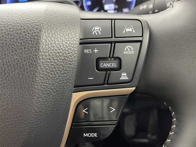 トヨタ クラウン スポーツ Z 茨城県 2024(令6)年 1万km プレシャスホワイトパール 12.3インチHDディスプレイオーディオPlus/・AppleCarplay/Bluetooth/radio/TV/モデリスタフルエアロ/全周囲カメラ/トヨタセーフティーセンス/・プリクラッシュセーフティー/・緊急時操舵支援/・LTA＋LDA/・レーダークルーズコントロール/・アダプティブハイビームアシスト/・オートマチックハイビーム/・ロードサインアシスト/・ドライバー異常時対応システム/・プロアクティブドライビングアシスト/・発進遅れ告知機能/寒冷地仕様/ガラスルーフ/BSM/ETC2.0/本革レザー/シートヒーター/ベンチレーション