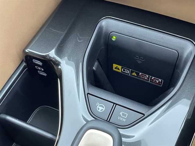 トヨタ クラウン スポーツ Z 茨城県 2024(令6)年 1万km プレシャスホワイトパール 12.3インチHDディスプレイオーディオPlus/・AppleCarplay/Bluetooth/radio/TV/モデリスタフルエアロ/全周囲カメラ/トヨタセーフティーセンス/・プリクラッシュセーフティー/・緊急時操舵支援/・LTA＋LDA/・レーダークルーズコントロール/・アダプティブハイビームアシスト/・オートマチックハイビーム/・ロードサインアシスト/・ドライバー異常時対応システム/・プロアクティブドライビングアシスト/・発進遅れ告知機能/寒冷地仕様/ガラスルーフ/BSM/ETC2.0/本革レザー/シートヒーター/ベンチレーション