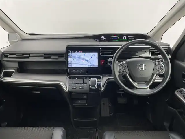 ホンダ ステップワゴン eHEVモデューロX ホンダS 千葉県 2020(令2)年 5.8万km プラチナホワイトパール 禁煙車/ホンダセンシング /・衝突軽減ブレーキ〈CMBS〉/・誤発進抑制機能/・歩行者事故低減ステアリング/・路外逸脱抑制機能/・渋滞追従機能付ACC〈アダプティブ・クルーズ・コントロール〉/・LKAS〈車線維持支援システム〉/・先行車発進お知らせ機能/・標識認識機能/純正10インチメモリナビ/純正フリップダウンモニター/両側パワースライドドア/ETC2.0/プッシュスタート＆スマートキー/ステアリングスイッチ/革巻きステアリング/前席シートヒーター/電動格納ミラー/電子パーキング/オートホールド /後席サンシェード/LEDヘッドライト/フォグライト/純正16インチアルミホイール