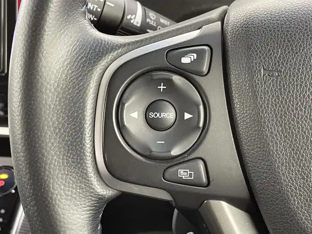 ホンダ ステップワゴン eHEVモデューロX ホンダS 千葉県 2020(令2)年 5.8万km プラチナホワイトパール 禁煙車/ホンダセンシング /・衝突軽減ブレーキ〈CMBS〉/・誤発進抑制機能/・歩行者事故低減ステアリング/・路外逸脱抑制機能/・渋滞追従機能付ACC〈アダプティブ・クルーズ・コントロール〉/・LKAS〈車線維持支援システム〉/・先行車発進お知らせ機能/・標識認識機能/純正10インチメモリナビ/純正フリップダウンモニター/両側パワースライドドア/ETC2.0/プッシュスタート＆スマートキー/ステアリングスイッチ/革巻きステアリング/前席シートヒーター/電動格納ミラー/電子パーキング/オートホールド /後席サンシェード/LEDヘッドライト/フォグライト/純正16インチアルミホイール