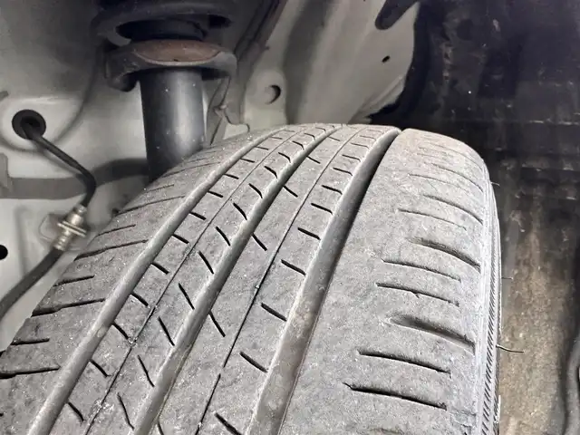 ダイハツ トール カスタムG ターボ 宮城県 2023(令5)年 1.7万km ブラックマイカメタリック/パールホワイトⅢ 2トーン コンフォータブルパック/・シートヒーター（運転席/助手席）/・シートバックテーブル（運転席/助手席）/＝＝＝/ワンオーナー/スマートアシスト/・衝突警報機能/・衝突回避支援ブレーキ機能/・ブレーキ制御付誤発進抑制機能/・先行車発進お知らせ機能/・アダプティブドライビングビーム/・アダプティブクルーズコントロール/・ふらつき警報/・サイドビューランプ/・コーナーセンサー/・路側逸脱警報/・標識認識機能/純正フリップダウンモニター/純正9インチナビ（NMZL-Y73D）/・CD/DVD/・Bluetooth/・フルセグTV/バックカメラ/ビルトインETC2.0/ウェルカムパワースライドドア（両側）/シートヒーター/革巻きステアリング/ステアリングスイッチ/LEDヘッドランプ/フォグランプ/オートライト/電動パーキングブレーキ/ブレーキホールド/スマートキー＆プッシュスタート/スペアキー/電動格納ミラー/純正リヤスポイラー（モデリスタセレクション）/純正コンソールBOX/純正クリーンポケット/純正15インチAW/純正ドアバイザー/純正フロアマット/Wエアバッグ