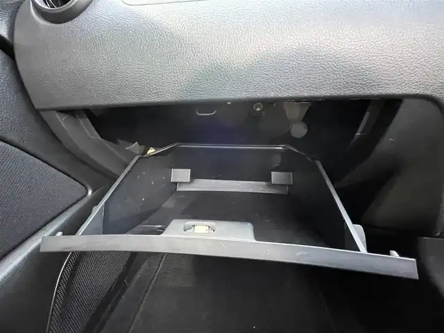 ダイハツ コペン アクティブトップ 東京都 2002(平14)年 4.6万km ジョーヌイエロー ワンオーナー/禁煙車/Gパック/・プロジェクター式HIDヘッドランプ/・イモビライザー/・MD/CD/・2スピーカー/アクティブトップ/ブラックファブリックシート/純正アルミホイール/純正フロアマット/リモコンキー/スペアキー×1